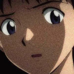 沦为军妓被扒开双腿玩弄
